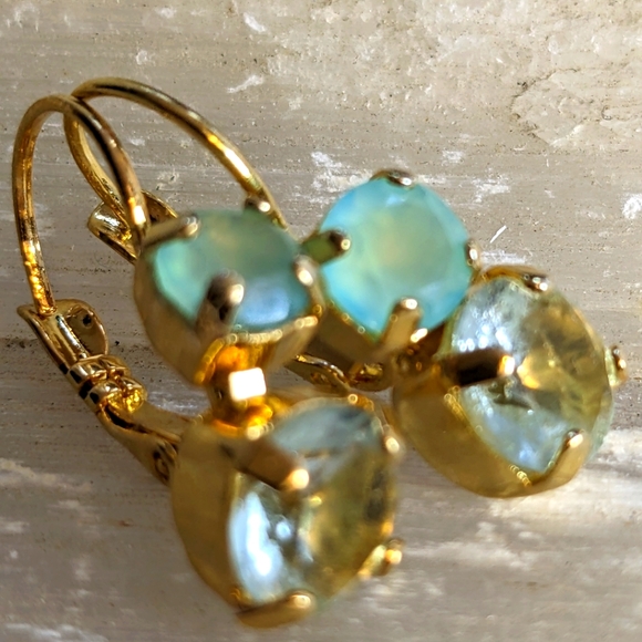 Genuine Aquamarine 1.87 Carats & Aqua Chalcedony in Yellow Gold Drop Earrings - Picture 3 of 5